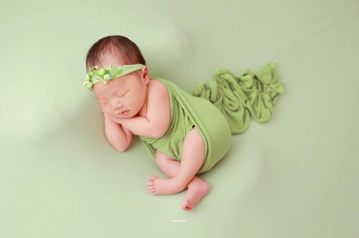 敦煌2个月的宝宝